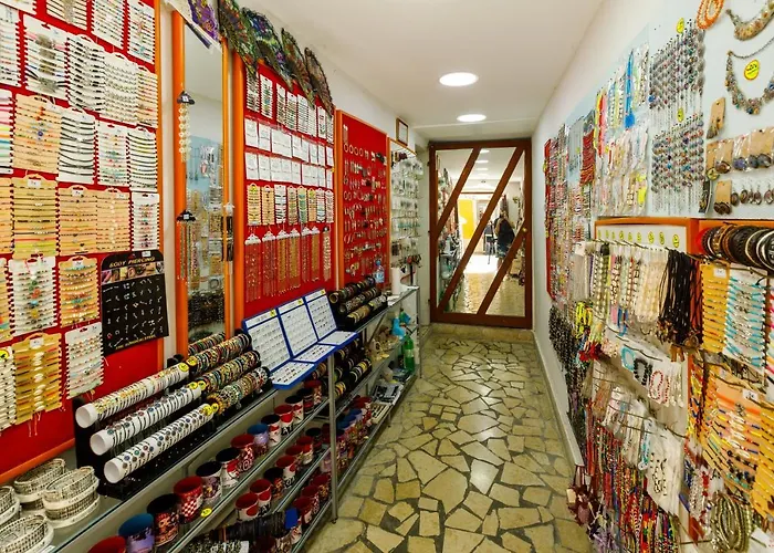 Appartamento Tale - Brand New In Pula's Old Town, With Free Netflix And Wi-fi *