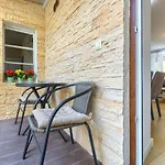 Tale - Brand New In Pula's Old Town, With Free Netflix And Wi-fi דירה פולה